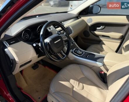 Красный Ленд Ровер Рендж Ровер Эвок, объемом двигателя 2 л и пробегом 100 тыс. км за 16999 $, фото 4 на Automoto.ua