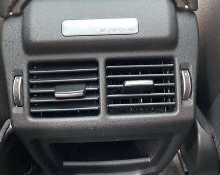 Червоний Ленд Ровер Рендж Ровер Евок, об'ємом двигуна 2 л та пробігом 147 тис. км за 20000 $, фото 25 на Automoto.ua