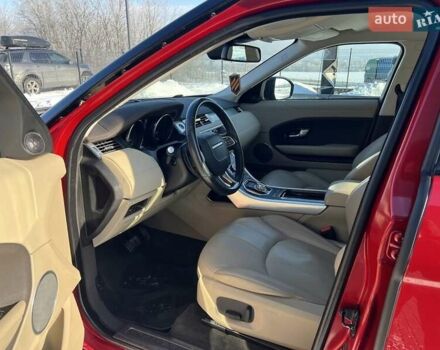 Червоний Ленд Ровер Рендж Ровер Евок, об'ємом двигуна 2.18 л та пробігом 53 тис. км за 23800 $, фото 8 на Automoto.ua