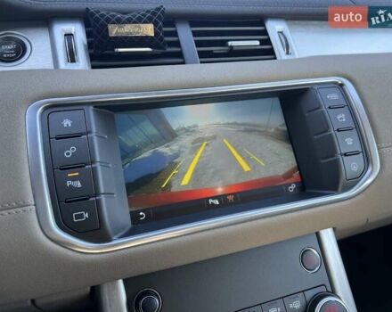 Червоний Ленд Ровер Рендж Ровер Евок, об'ємом двигуна 2.18 л та пробігом 53 тис. км за 23800 $, фото 17 на Automoto.ua