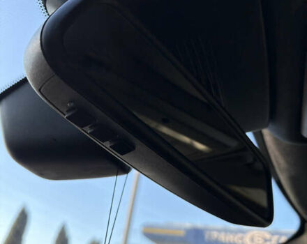 Червоний Ленд Ровер Рендж Ровер Евок, об'ємом двигуна 2 л та пробігом 180 тис. км за 17999 $, фото 52 на Automoto.ua