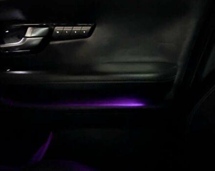 Червоний Ленд Ровер Рендж Ровер Евок, об'ємом двигуна 2 л та пробігом 180 тис. км за 17999 $, фото 70 на Automoto.ua