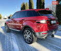 Червоний Ленд Ровер Рендж Ровер Евок, об'ємом двигуна 2 л та пробігом 180 тис. км за 17999 $, фото 17 на Automoto.ua
