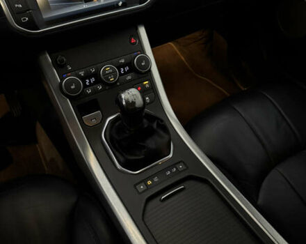 Красный Ленд Ровер Рендж Ровер Эвок, объемом двигателя 2 л и пробегом 135 тыс. км за 19499 $, фото 13 на Automoto.ua