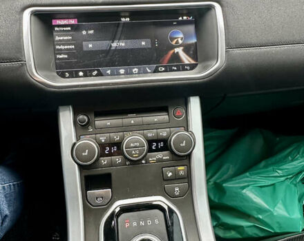 Красный Ленд Ровер Рендж Ровер Эвок, объемом двигателя 2 л и пробегом 180 тыс. км за 18500 $, фото 28 на Automoto.ua