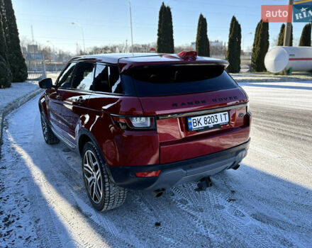 Червоний Ленд Ровер Рендж Ровер Евок, об'ємом двигуна 2 л та пробігом 180 тис. км за 17999 $, фото 7 на Automoto.ua