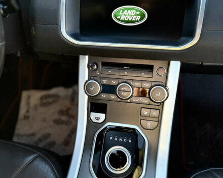 Червоний Ленд Ровер Рендж Ровер Евок, об'ємом двигуна 2 л та пробігом 180 тис. км за 17999 $, фото 42 на Automoto.ua