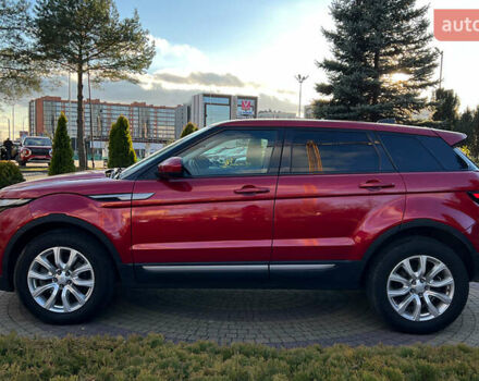 Червоний Ленд Ровер Рендж Ровер Евок, об'ємом двигуна 2 л та пробігом 135 тис. км за 15500 $, фото 3 на Automoto.ua