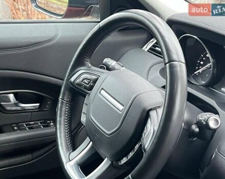 Червоний Ленд Ровер Рендж Ровер Евок, об'ємом двигуна 2 л та пробігом 97 тис. км за 22990 $, фото 24 на Automoto.ua