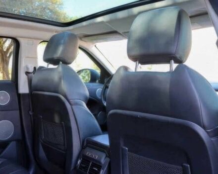 Красный Ленд Ровер Рендж Ровер Эвок, объемом двигателя 2 л и пробегом 41 тыс. км за 4500 $, фото 17 на Automoto.ua