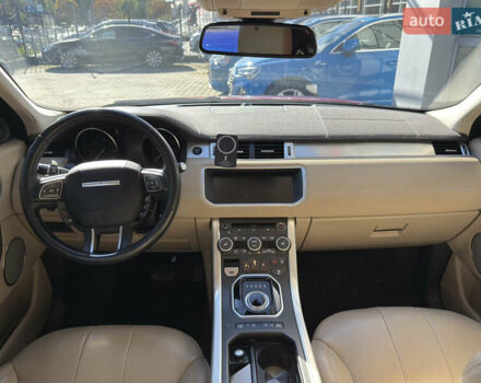 Красный Ленд Ровер Рендж Ровер Эвок, объемом двигателя 2 л и пробегом 53 тыс. км за 24900 $, фото 7 на Automoto.ua