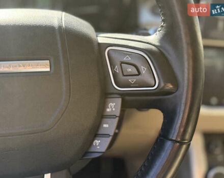 Красный Ленд Ровер Рендж Ровер Эвок, объемом двигателя 2 л и пробегом 53 тыс. км за 24900 $, фото 15 на Automoto.ua