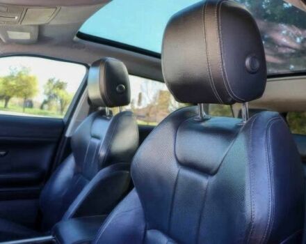 Красный Ленд Ровер Рендж Ровер Эвок, объемом двигателя 2 л и пробегом 41 тыс. км за 4500 $, фото 11 на Automoto.ua