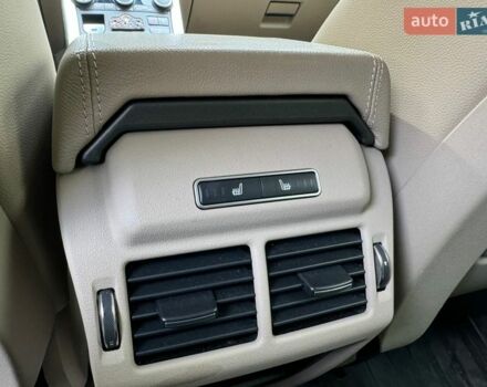 Червоний Ленд Ровер Рендж Ровер Евок, об'ємом двигуна 2 л та пробігом 56 тис. км за 25000 $, фото 13 на Automoto.ua