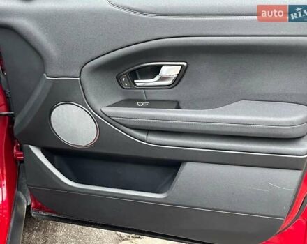 Червоний Ленд Ровер Рендж Ровер Евок, об'ємом двигуна 2 л та пробігом 97 тис. км за 22990 $, фото 15 на Automoto.ua