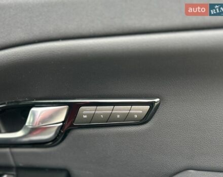 Красный Ленд Ровер Рендж Ровер Эвок, объемом двигателя 2 л и пробегом 118 тыс. км за 20200 $, фото 18 на Automoto.ua