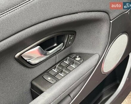 Червоний Ленд Ровер Рендж Ровер Евок, об'ємом двигуна 2 л та пробігом 97 тис. км за 22990 $, фото 29 на Automoto.ua