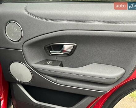 Червоний Ленд Ровер Рендж Ровер Евок, об'ємом двигуна 2 л та пробігом 97 тис. км за 22990 $, фото 23 на Automoto.ua