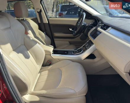 Красный Ленд Ровер Рендж Ровер Эвок, объемом двигателя 2 л и пробегом 53 тыс. км за 24900 $, фото 17 на Automoto.ua