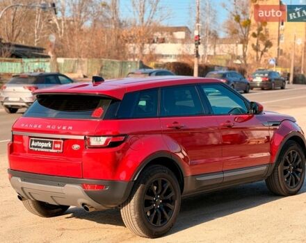 Червоний Ленд Ровер Рендж Ровер Евок, об'ємом двигуна 2 л та пробігом 104 тис. км за 26790 $, фото 9 на Automoto.ua