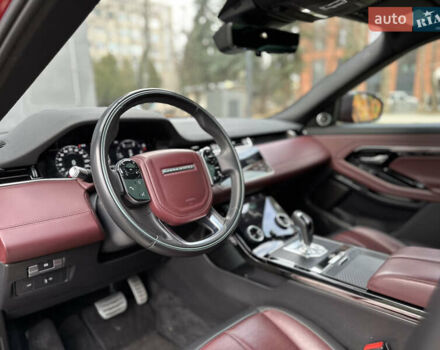 Червоний Ленд Ровер Рендж Ровер Евок, об'ємом двигуна 2 л та пробігом 63 тис. км за 39900 $, фото 48 на Automoto.ua