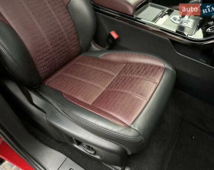 Червоний Ленд Ровер Рендж Ровер Евок, об'ємом двигуна 2 л та пробігом 63 тис. км за 39900 $, фото 95 на Automoto.ua