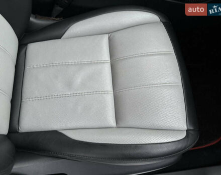 Красный Ленд Ровер Рендж Ровер Эвок, объемом двигателя 2 л и пробегом 95 тыс. км за 29999 $, фото 57 на Automoto.ua