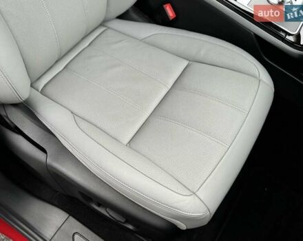 Красный Ленд Ровер Рендж Ровер Эвок, объемом двигателя 2 л и пробегом 38 тыс. км за 29900 $, фото 66 на Automoto.ua