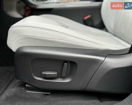 Красный Ленд Ровер Рендж Ровер Эвок, объемом двигателя 2 л и пробегом 38 тыс. км за 29900 $, фото 34 на Automoto.ua