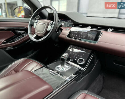 Червоний Ленд Ровер Рендж Ровер Евок, об'ємом двигуна 2 л та пробігом 63 тис. км за 39900 $, фото 98 на Automoto.ua