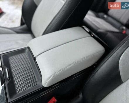 Красный Ленд Ровер Рендж Ровер Эвок, объемом двигателя 2 л и пробегом 95 тыс. км за 29999 $, фото 50 на Automoto.ua