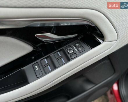 Красный Ленд Ровер Рендж Ровер Эвок, объемом двигателя 2 л и пробегом 95 тыс. км за 29999 $, фото 44 на Automoto.ua