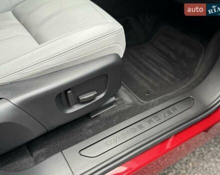 Красный Ленд Ровер Рендж Ровер Эвок, объемом двигателя 2 л и пробегом 38 тыс. км за 29900 $, фото 68 на Automoto.ua