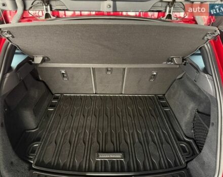 Червоний Ленд Ровер Рендж Ровер Евок, об'ємом двигуна 2 л та пробігом 88 тис. км за 28900 $, фото 43 на Automoto.ua