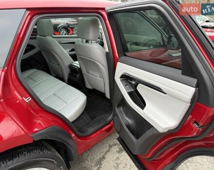 Червоний Ленд Ровер Рендж Ровер Евок, об'ємом двигуна 0 л та пробігом 86 тис. км за 30900 $, фото 43 на Automoto.ua