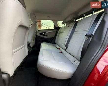 Красный Ленд Ровер Рендж Ровер Эвок, объемом двигателя 2 л и пробегом 35 тыс. км за 39900 $, фото 40 на Automoto.ua