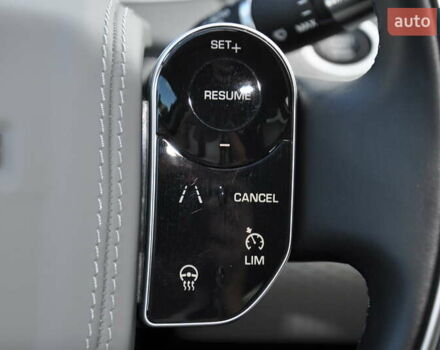 Червоний Ленд Ровер Рендж Ровер Евок, об'ємом двигуна 2 л та пробігом 35 тис. км за 39900 $, фото 14 на Automoto.ua