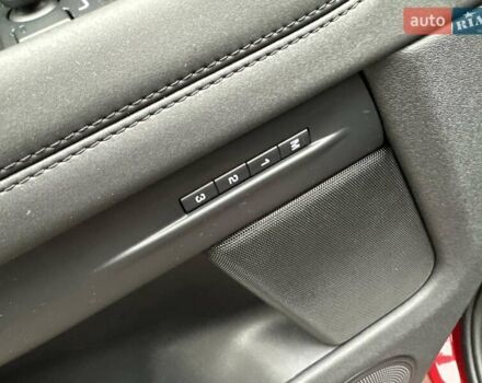 Червоний Ленд Ровер Рендж Ровер Евок, об'ємом двигуна 2 л та пробігом 32 тис. км за 45999 $, фото 19 на Automoto.ua