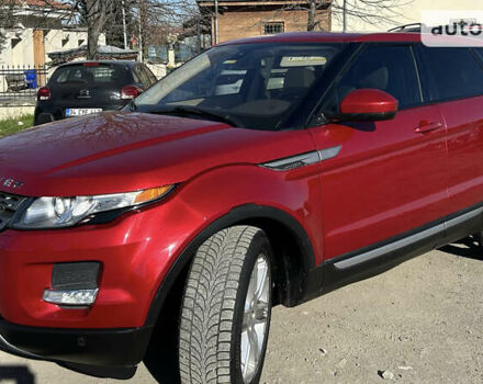 Красный Ленд Ровер Рендж Ровер Эвок, объемом двигателя 2 л и пробегом 100 тыс. км за 21000 $, фото 1 на Automoto.ua