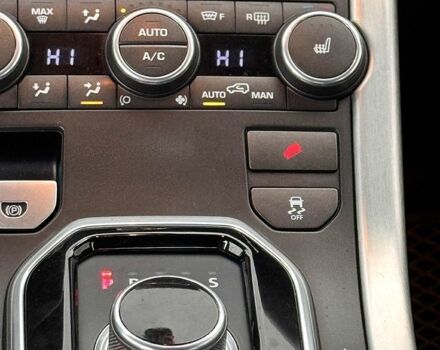 Ленд Ровер Рендж Ровер Эвок, объемом двигателя 2 л и пробегом 136 тыс. км за 15700 $, фото 8 на Automoto.ua