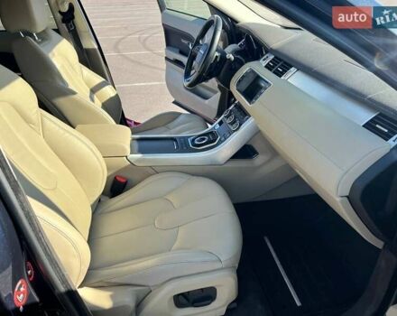 Ленд Ровер Рендж Ровер Евок 2015 у Рівному на Automoto.ua Ленд Ровер Рендж Ровер Евок, об'ємом двигуна 2 л та пробігом 178 тис. км за 14800 $, фото 4 на Automoto.ua