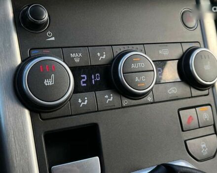 Ленд Ровер Рендж Ровер Эвок, объемом двигателя 2 л и пробегом 135 тыс. км за 17700 $, фото 15 на Automoto.ua