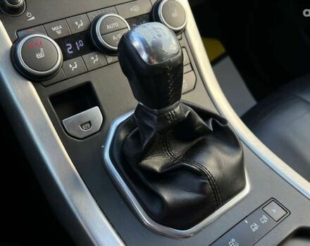 Ленд Ровер Рендж Ровер Эвок, объемом двигателя 2 л и пробегом 135 тыс. км за 17700 $, фото 16 на Automoto.ua