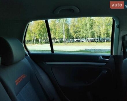 Ленд Ровер Рендж Ровер Евок, об'ємом двигуна 2 л та пробігом 210 тис. км за 12800 $, фото 10 на Automoto.ua