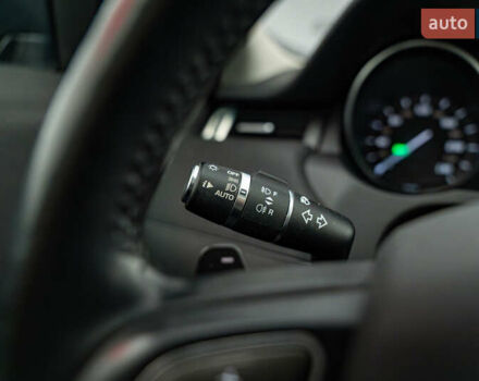 Ленд Ровер Рендж Ровер Евок, об'ємом двигуна 2 л та пробігом 77 тис. км за 24431 $, фото 13 на Automoto.ua