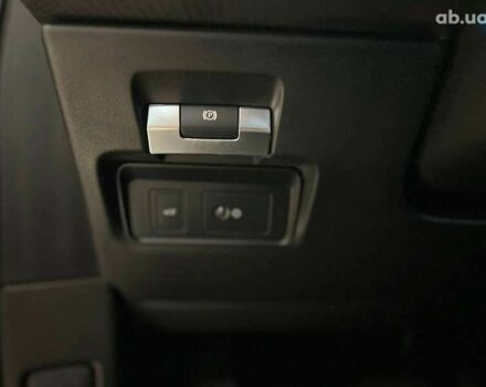 Ленд Ровер Рендж Ровер Евок 2019 у Києві на Automoto.ua Ленд Ровер Рендж Ровер Евок, об'ємом двигуна 2 л та пробігом 93 тис. км за 28990 $, фото 15 на Automoto.ua