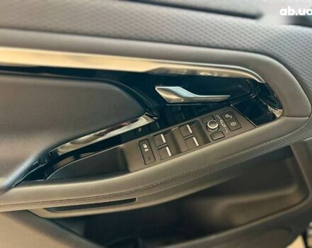 Ленд Ровер Рендж Ровер Евок 2019 у Києві на Automoto.ua Ленд Ровер Рендж Ровер Евок, об'ємом двигуна 2 л та пробігом 93 тис. км за 28990 $, фото 14 на Automoto.ua