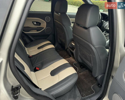 Жовтий Ленд Ровер Рендж Ровер Евок, об'ємом двигуна 2.18 л та пробігом 183 тис. км за 18950 $, фото 36 на Automoto.ua