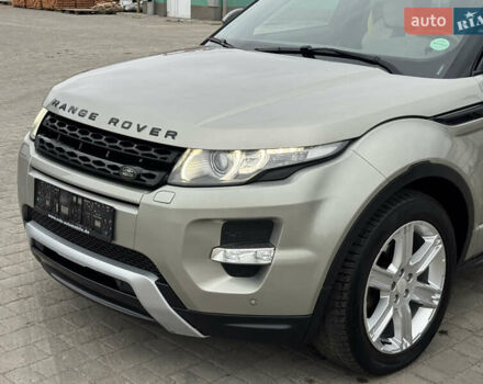 Жовтий Ленд Ровер Рендж Ровер Евок, об'ємом двигуна 2.18 л та пробігом 183 тис. км за 18950 $, фото 22 на Automoto.ua