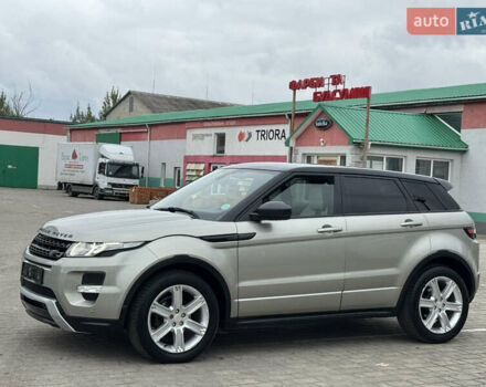 Жовтий Ленд Ровер Рендж Ровер Евок, об'ємом двигуна 2.18 л та пробігом 183 тис. км за 18950 $, фото 5 на Automoto.ua